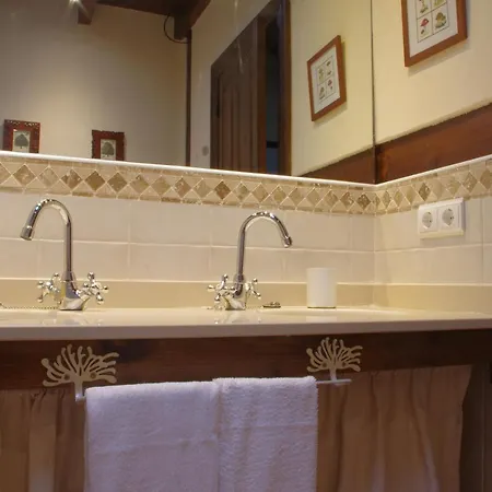 Country house El Rincon Del Besaya *